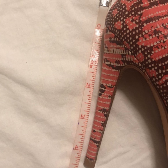 Madison Harding Heels 7 - Picture 6 of 6